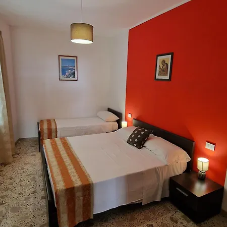 Apartment Cortile Carolin Trapani