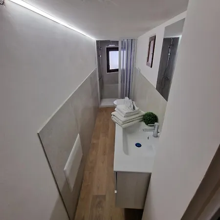 Cortile Carolin Apartment